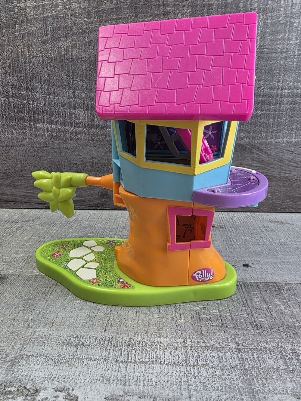 Vintage 2002 Polly Pocket Magnetic Treetop Clubhouse Mattel g57